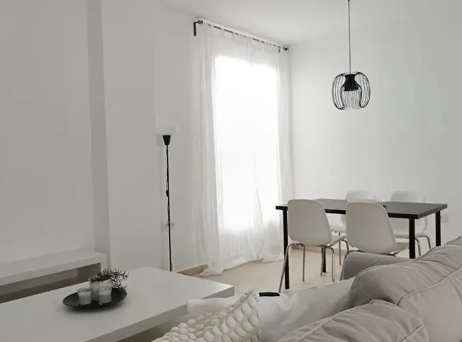 Sherry Iv Parking Gratuito Lägenhet *