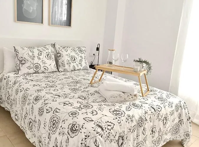 Sherry Iv Parking Gratuito Lägenhet *