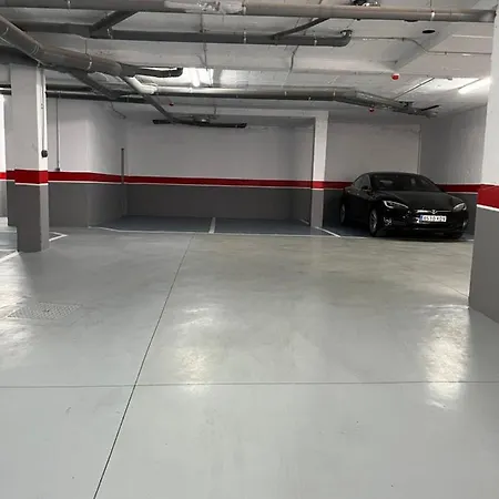 Sherry Iv Parking Gratuito Lägenhet *